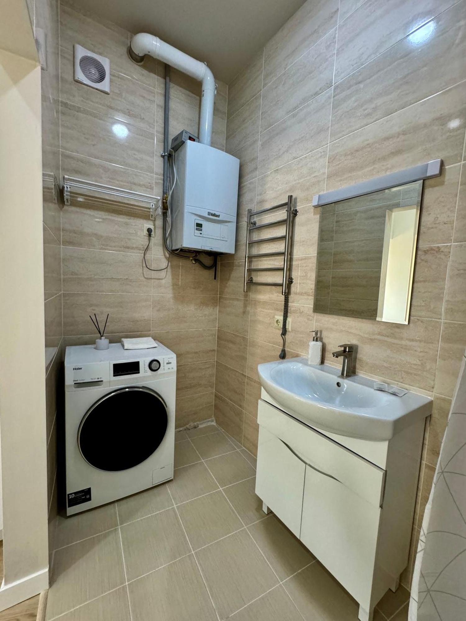 M25 Aparts Lviv Extérieur photo